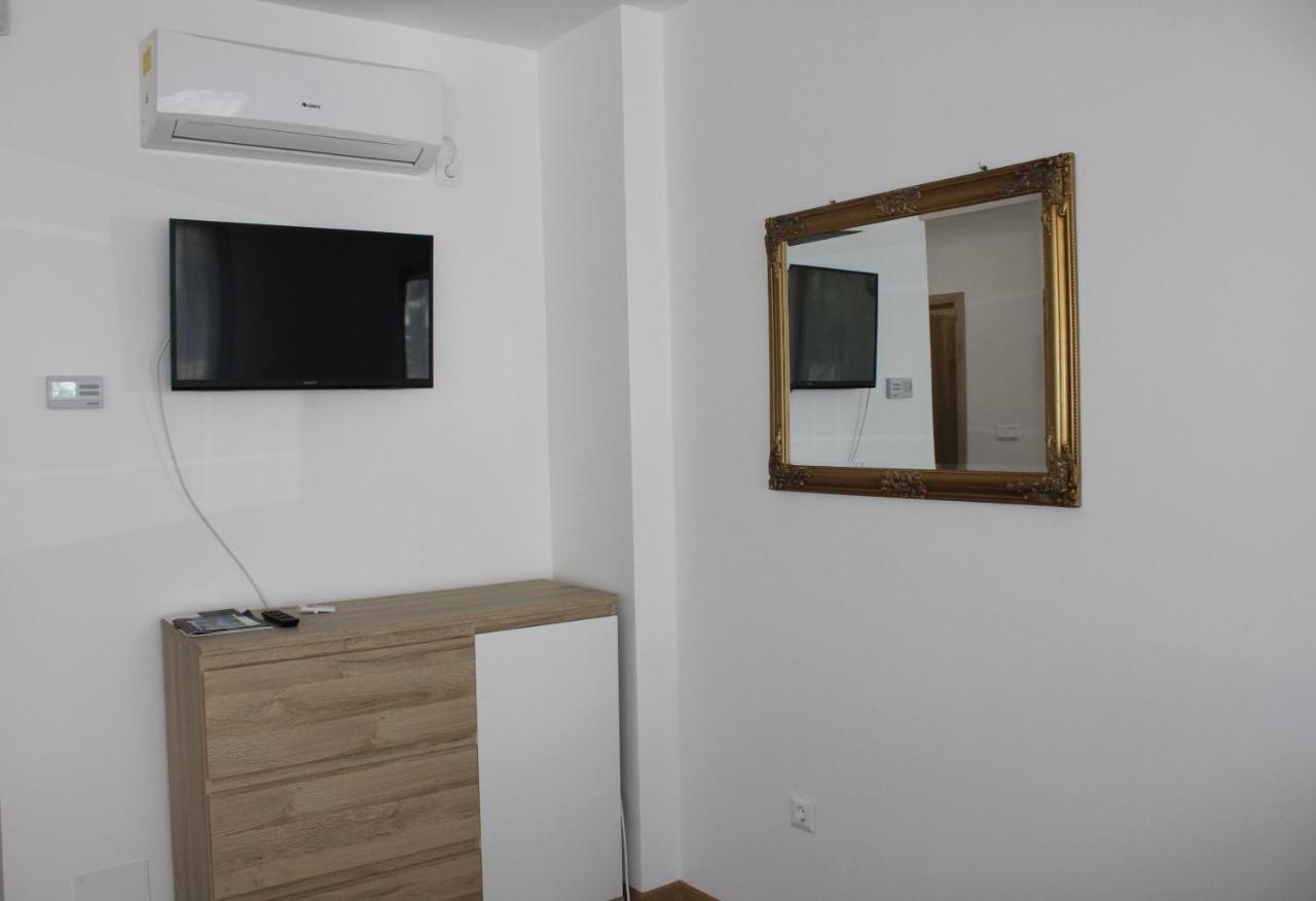 Апартаменты Nella Apartman Шиофок Экстерьер фото